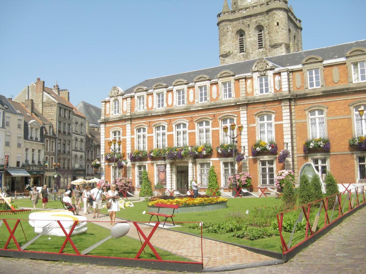 T3 En Vieille Ville 2Adult 2 Enfants Parking Gratuit - By La Source D'Orfee Boulogne-sur-Mer Exterior foto